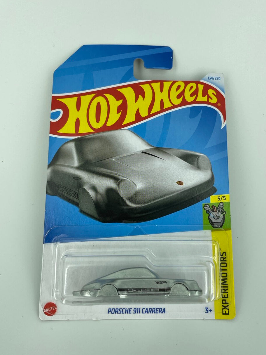 Hot Wheels 1:64 scale diecast model - Porsche 911 Carrera Sliver Experimotors 2024 New/Sealed/LongCard