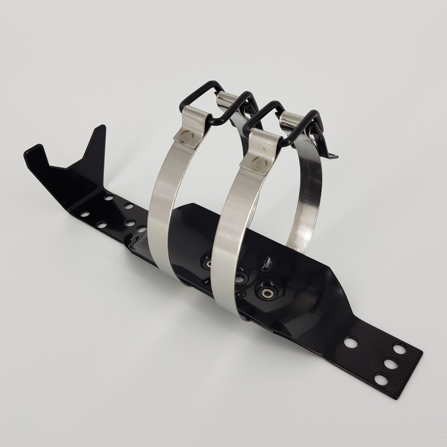 Metal mounting cradle to suit 1kg fire extinguisher - Car/Boat/Home use