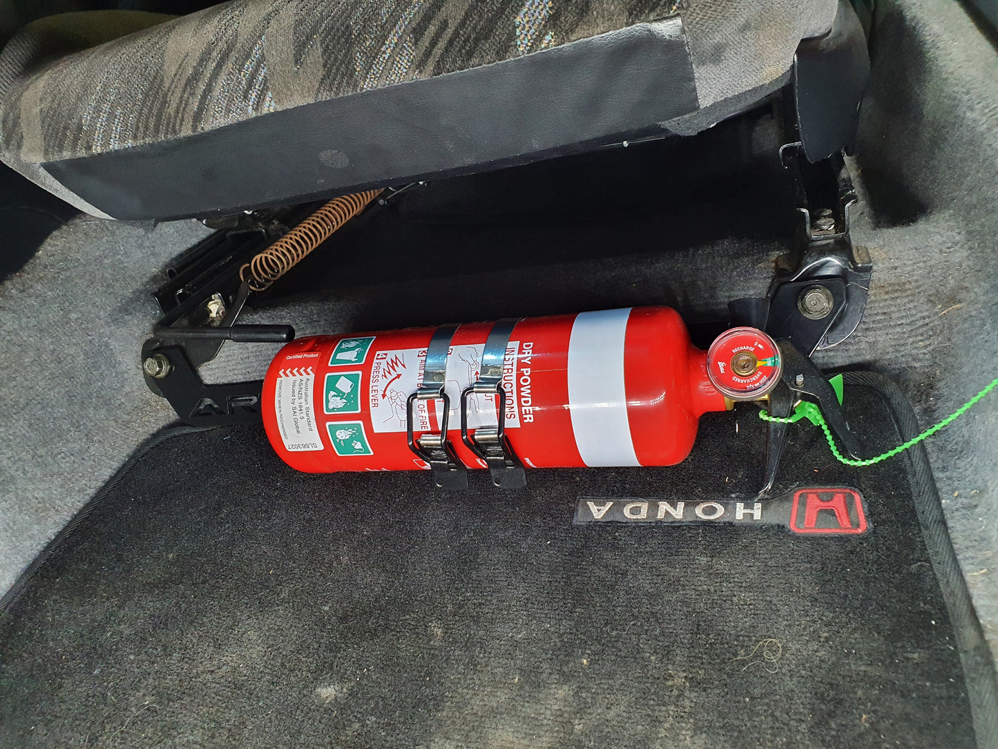 Fire Extinguisher Bracket to suit Honda Civic/Integra EG/EK/DC Aluminium Alloy
