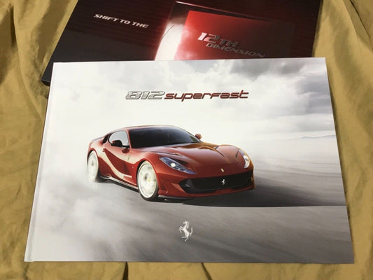 FERRARI 812 SUPERFAST brochure hardcover book Prospekt catalogue